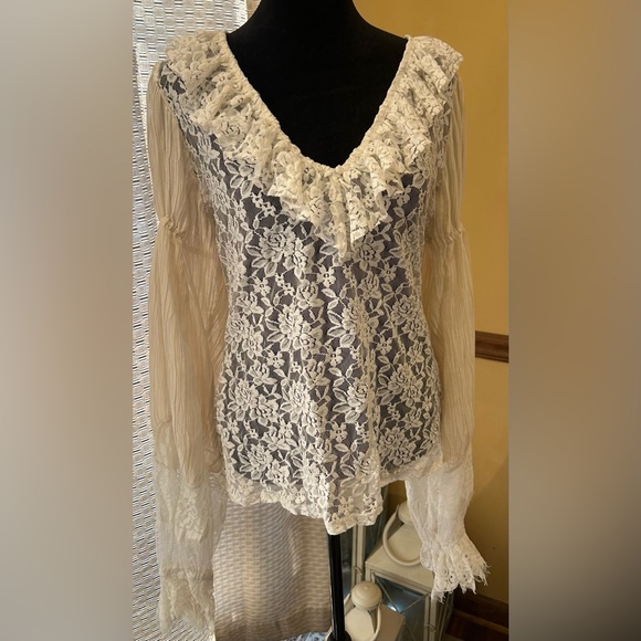 Anthropologie Blouse Top Wide Sleeve Ivory Lace Fabric - Picture 3 of 11